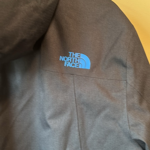 Men’s The North Face Jacket Large - Picture 9 of 12